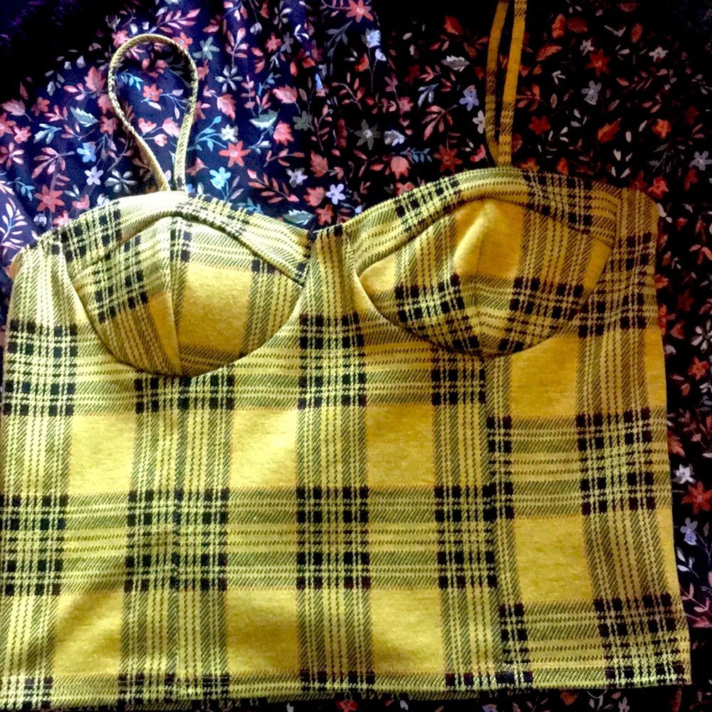 Striped yellow and black crop top